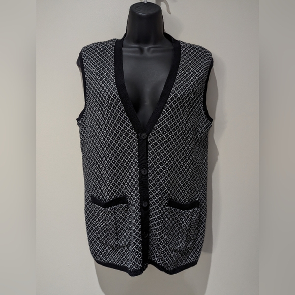 Nader Vintage Black and White Knit Vest - Picture 1 of 6